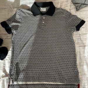 Ferragamo. SHORT SLEEVED POLO W/ JACQUARD GANCINI. Size small. Gently worn.